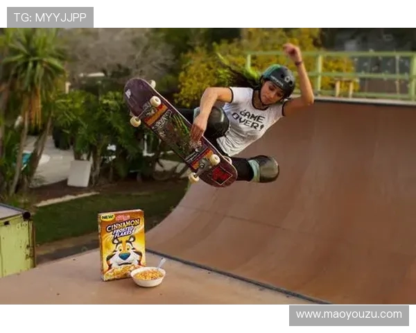 李秀英的滑板人生：从街头少年到滑板女神的深度对话与成长故事