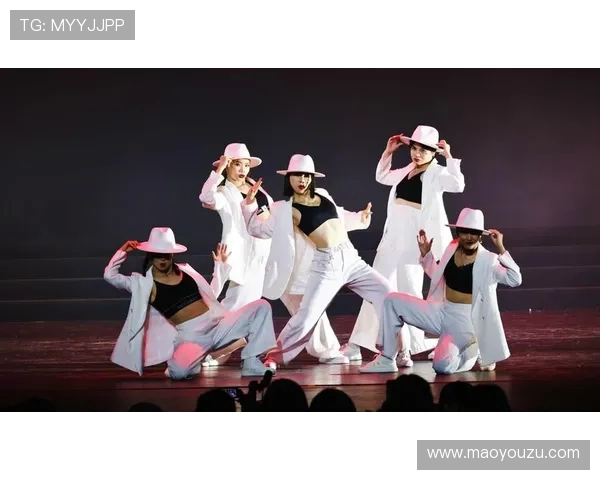 深圳街舞队与上海街舞队赛后复盘团队协作的精彩瞬间与经验分享