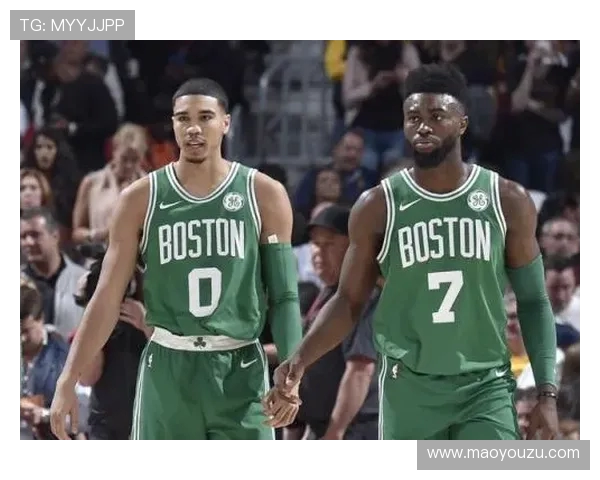 雄鹿与猛龙激战六场精彩回顾全场录像尽在此处 雄鹿与猛龙激战六场精彩回顾全场录像尽在此处