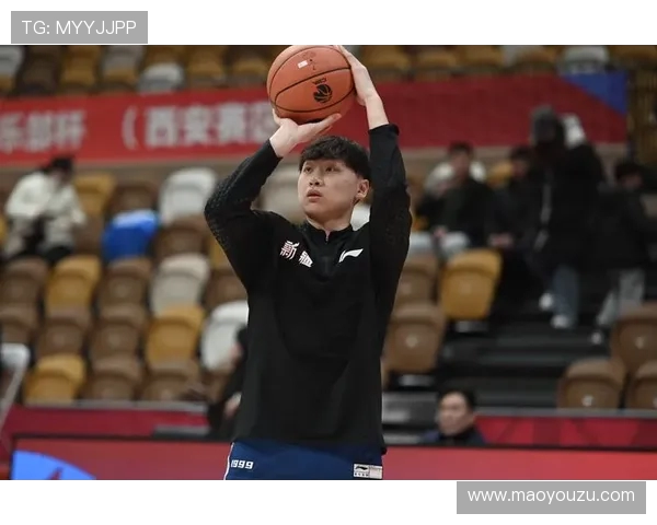 齐麟的崛起与挑战：探讨新生代篮球运动员的成长之路与未来发展潜力