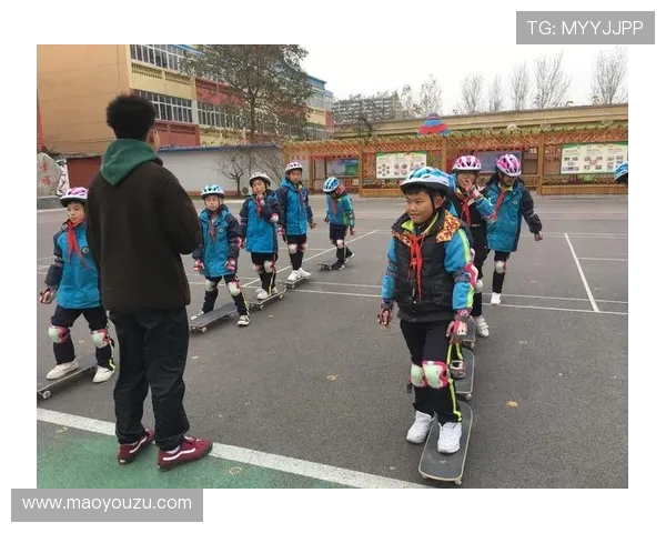 对话杨芳：探索滑板世界中的梦想与挑战