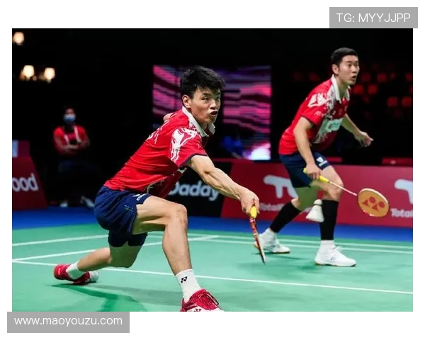 武汉羽毛球队包夹战术解析与实战应用探讨