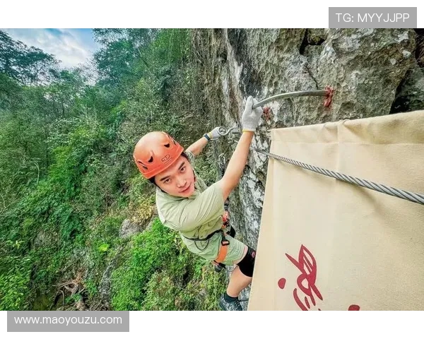 南京攀岩队的训练与挑战揭秘:攀岩巨献的背后故事与精神探索